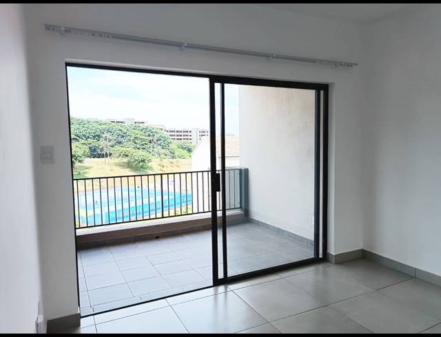 2 BEDROOM APARTMENT TO LET IN BALLITO CENTRAL